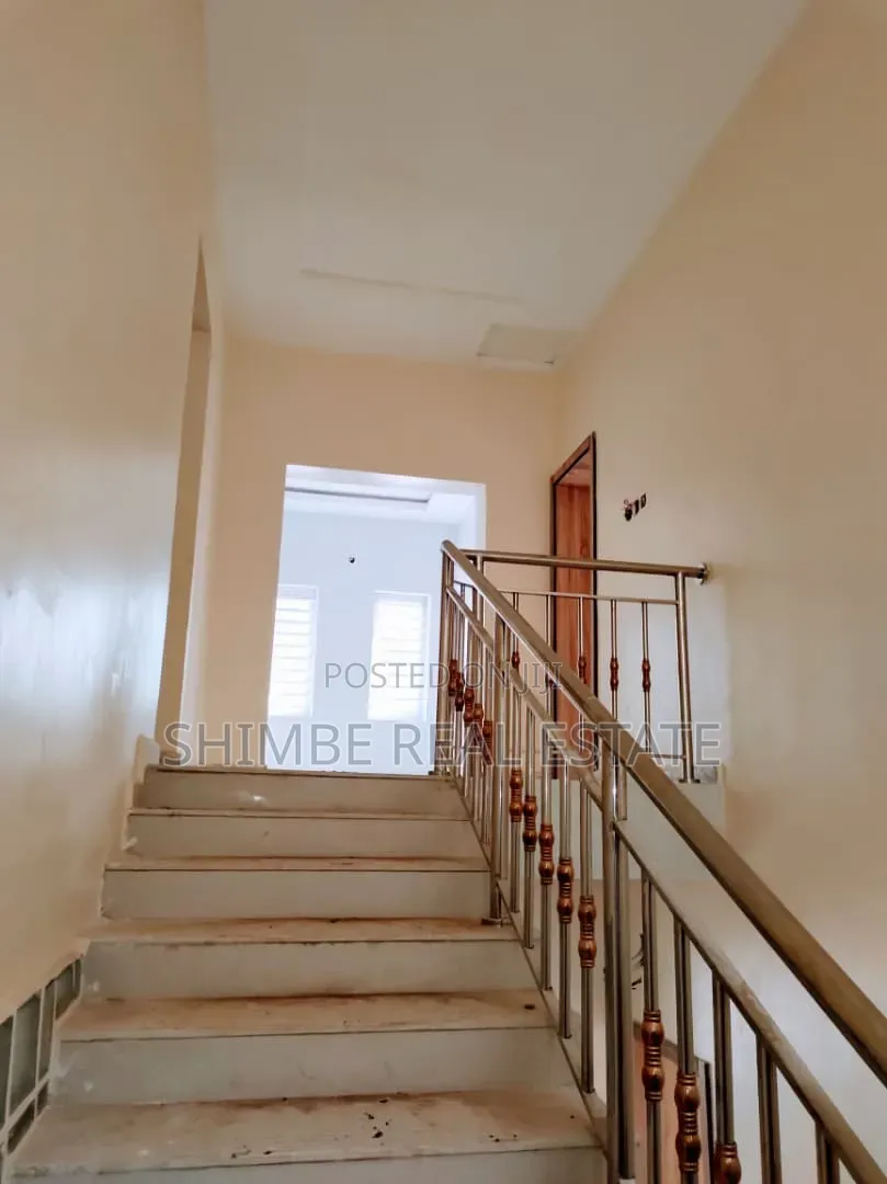 4bdrm Duplex in Osongoma Estate, Uyo for rent