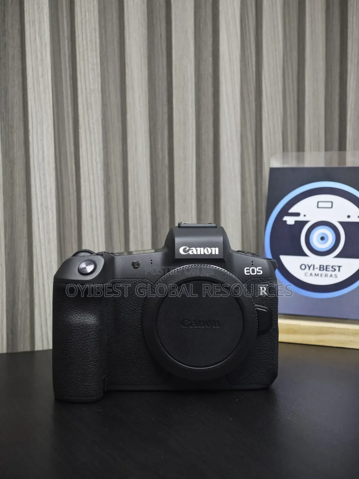Canon Eos R