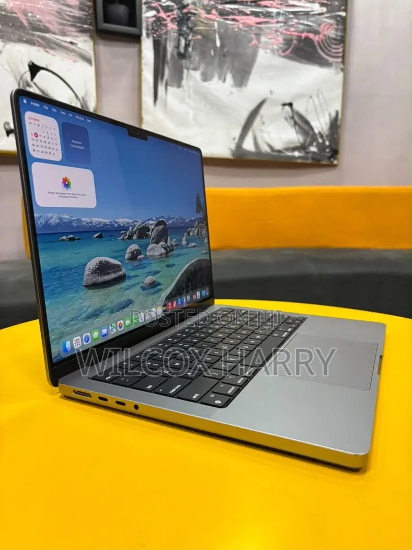 Laptop Apple MacBook Pro 2023 M2 16GB Apple M2 SSD 512GB