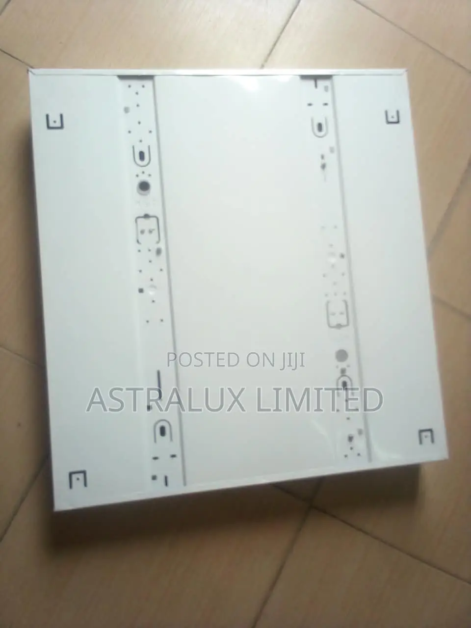 600x600 Prismatic Recessed Light UK