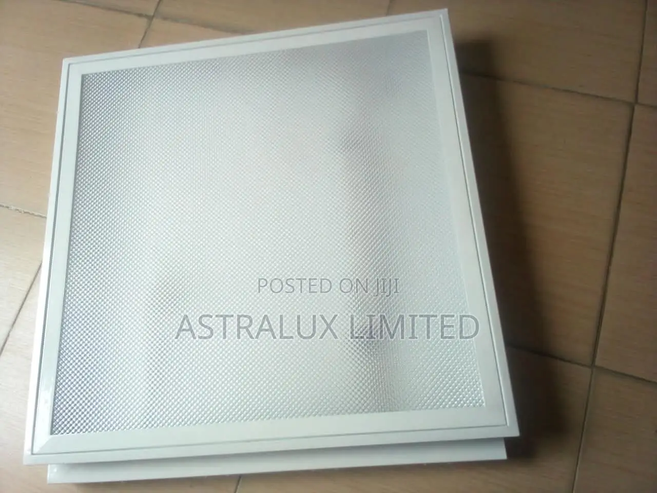 600x600 Prismatic Recessed Light UK