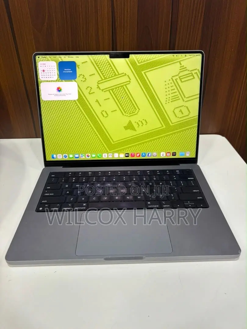 Laptop Apple MacBook Pro 2021 M1 16GB Apple M1 Pro SSD 512GB