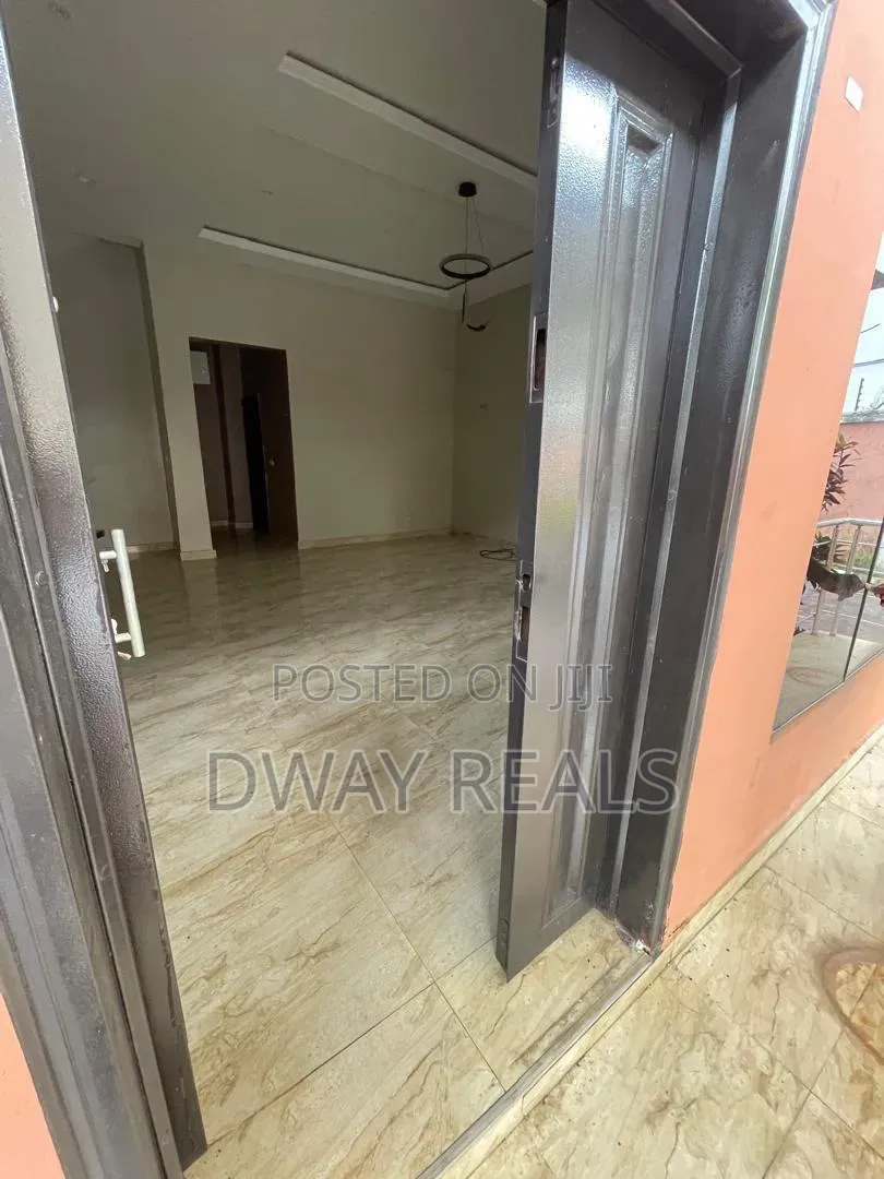 4bdrm Townhouse / Terrace in Ilasan for rent