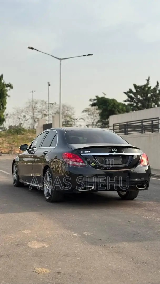 Mercedes-Benz C300 Sport Sedan RWD (2.0L 4cyl 7A) 2016 Black