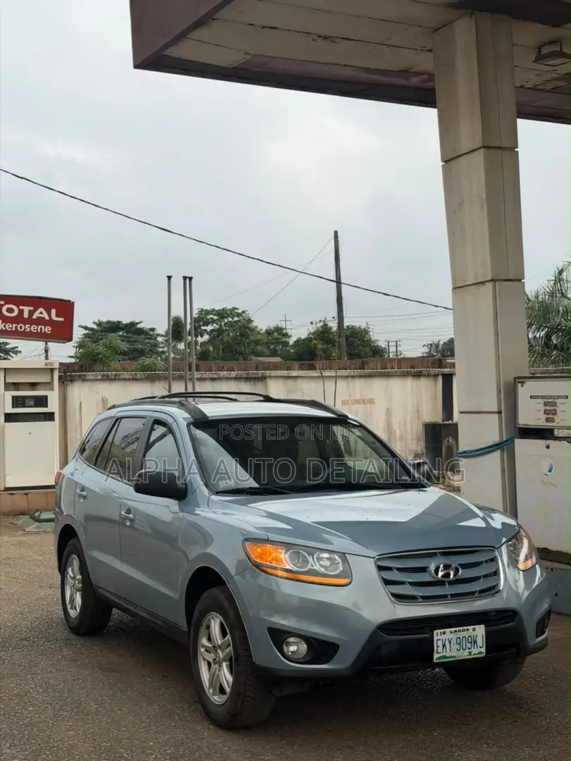 Hyundai Santa Fe 2010 Blue