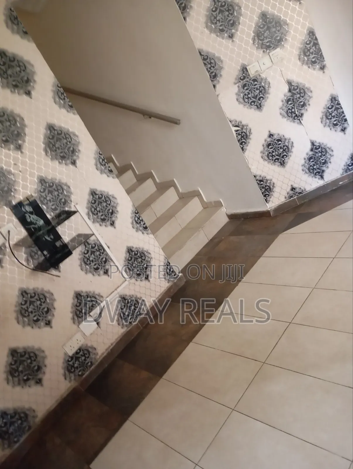 3bdrm Townhouse / Terrace in Ilasan for rent