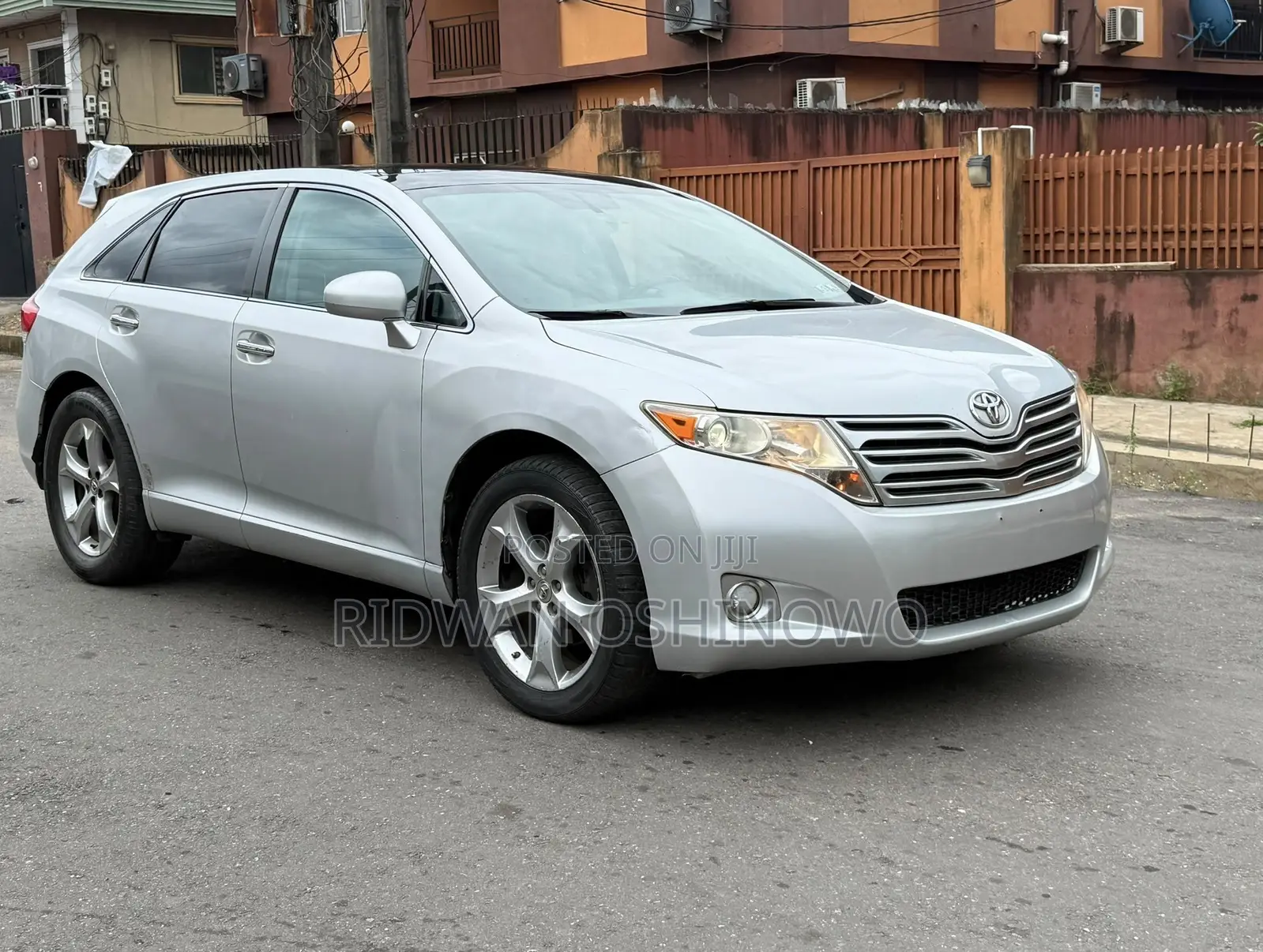 Toyota Venza V6 AWD 2010 Silver