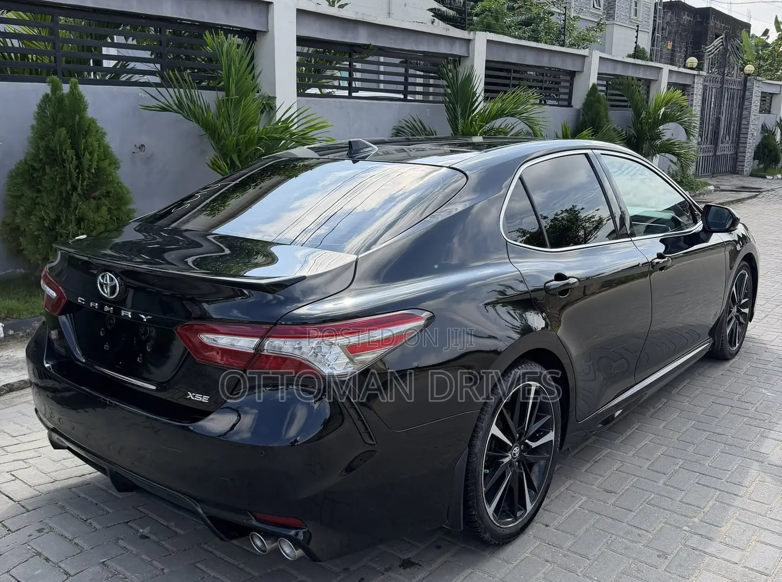 Toyota Camry XSE V6 FWD (3.5L 6cyl 8AM) 2018 Black