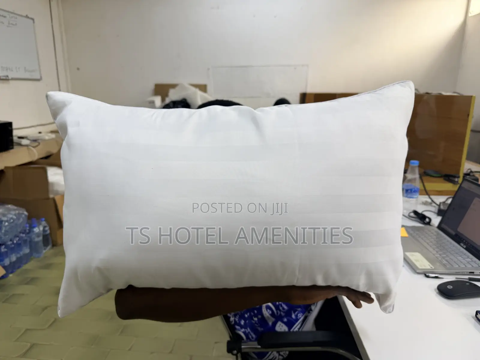 White Fibre Pillows for Hotel,Guesthouse,Apartment Wholesale