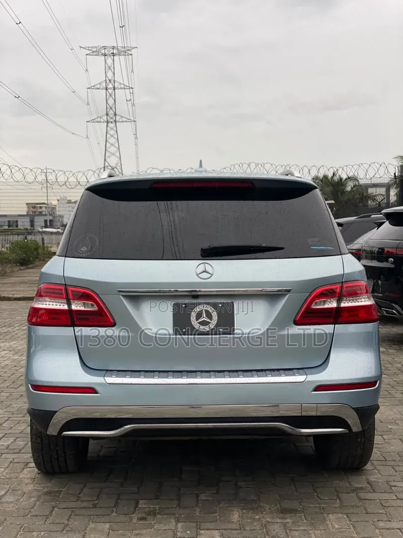 Mercedes-Benz M Class 2015 Blue