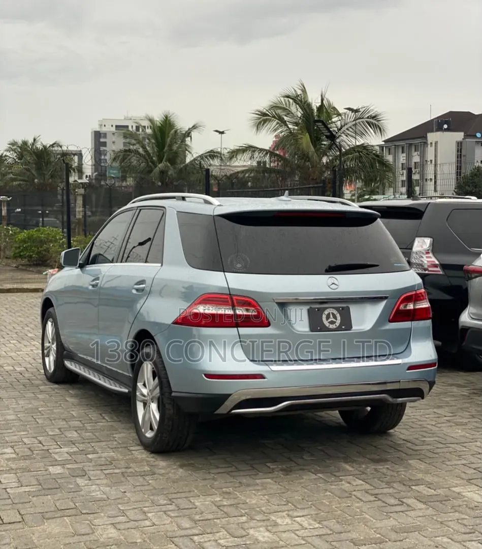 Mercedes-Benz M Class 2015 Blue