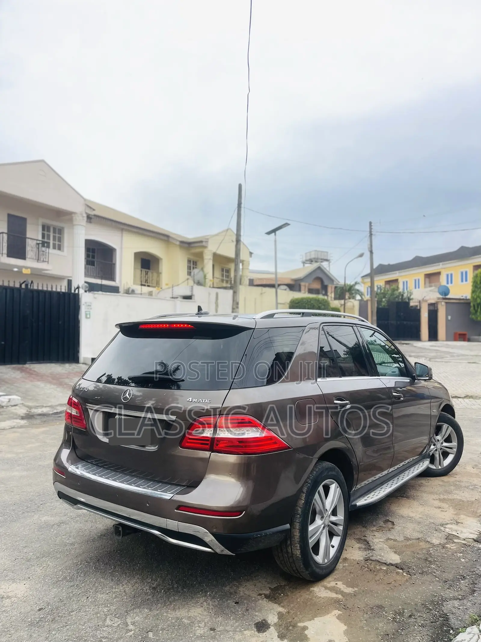Mercedes-Benz M Class 2013 Brown