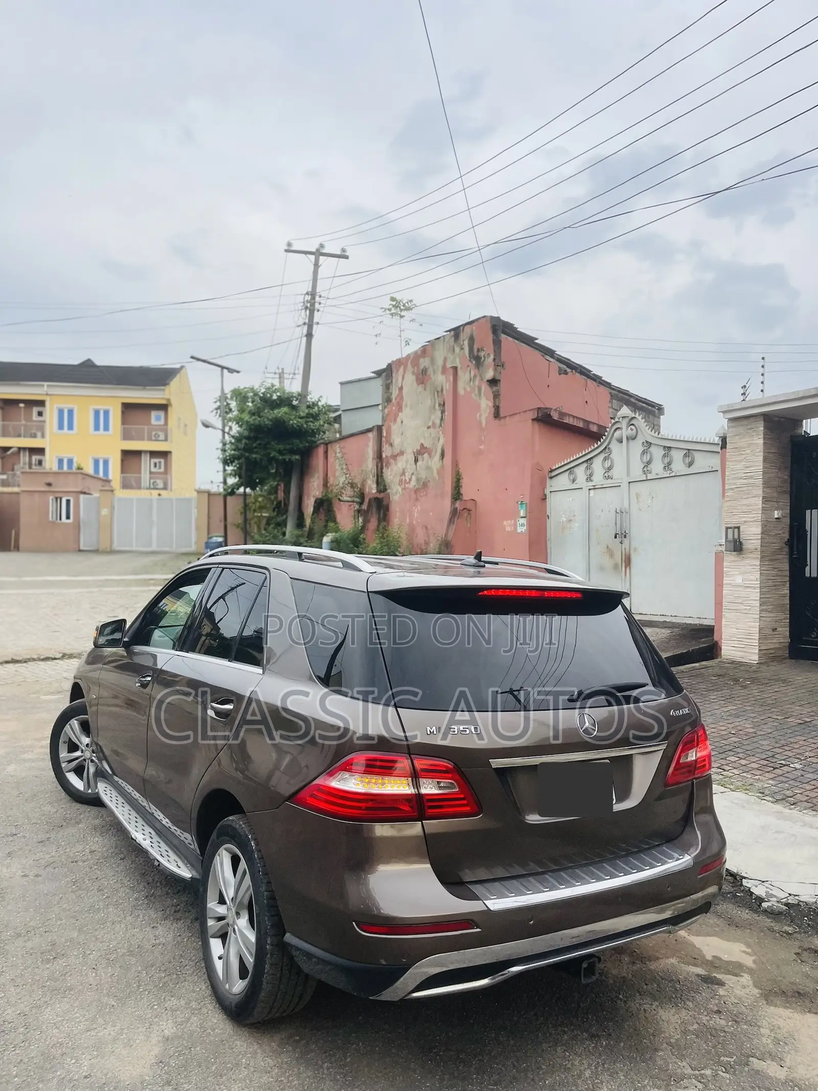 Mercedes-Benz M Class 2013 Brown