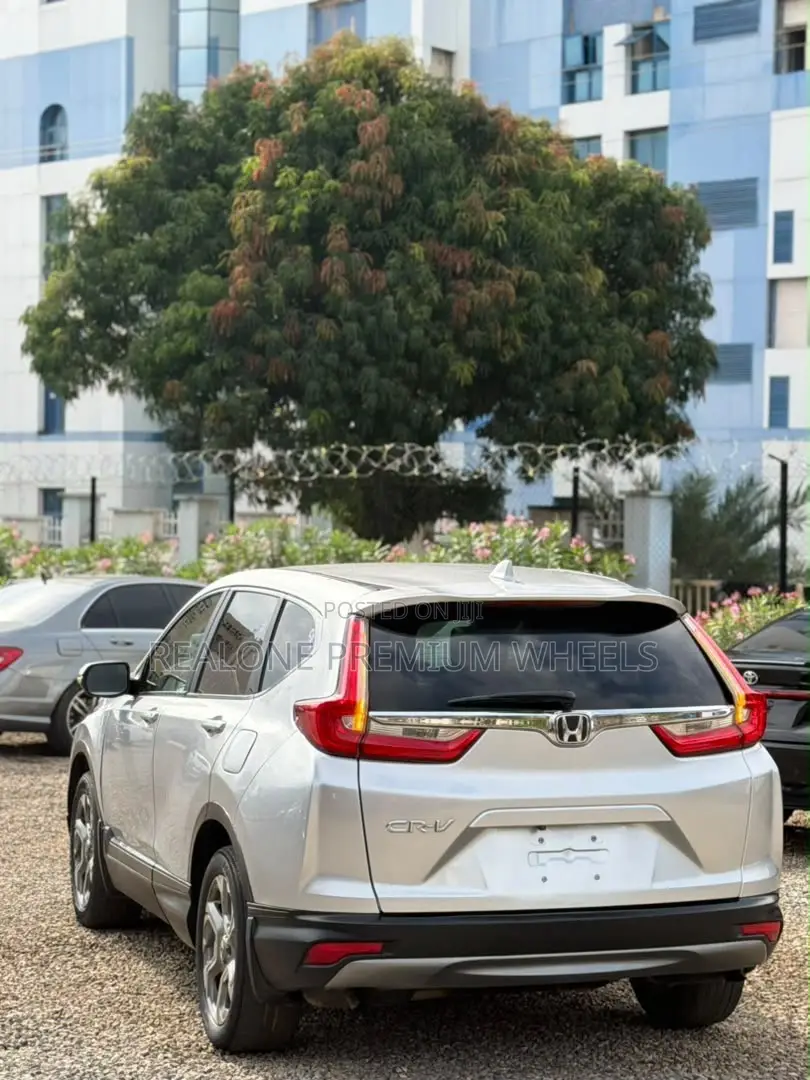 Honda CR-V 2019 Silver