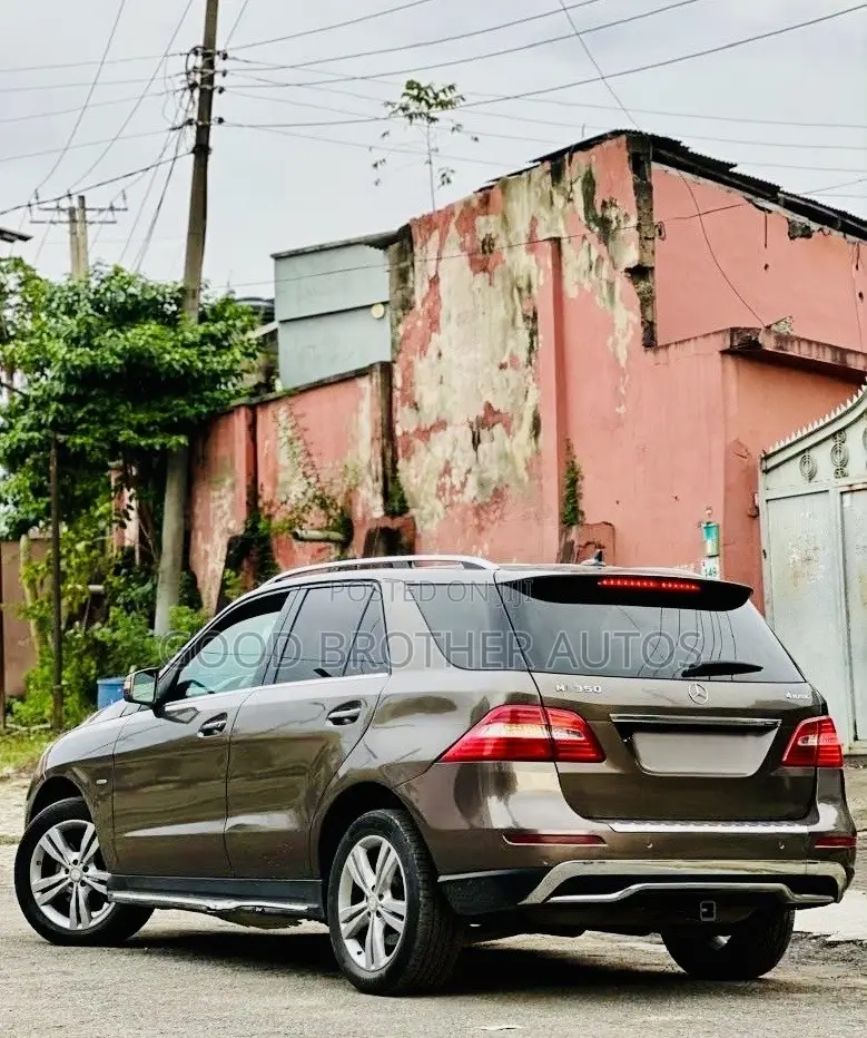 Mercedes-Benz M Class ML 350 4Matic 2012 Brown