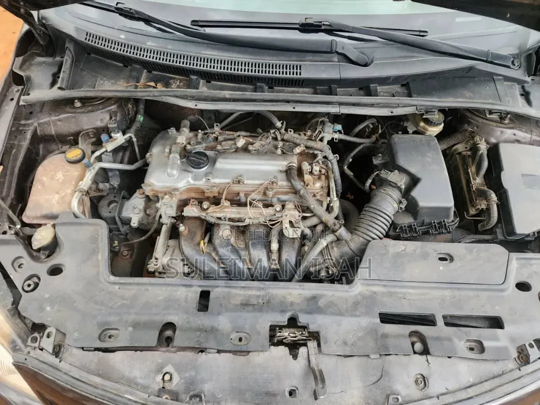 Toyota Corolla 2010 Gray