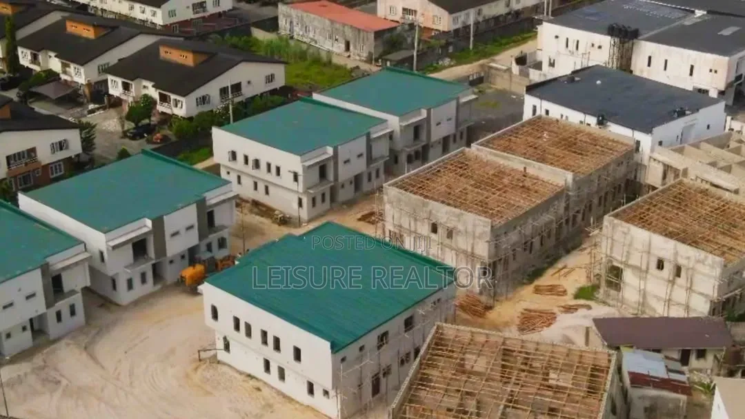 4bdrm Duplex in Urban, Sangotedo for sale