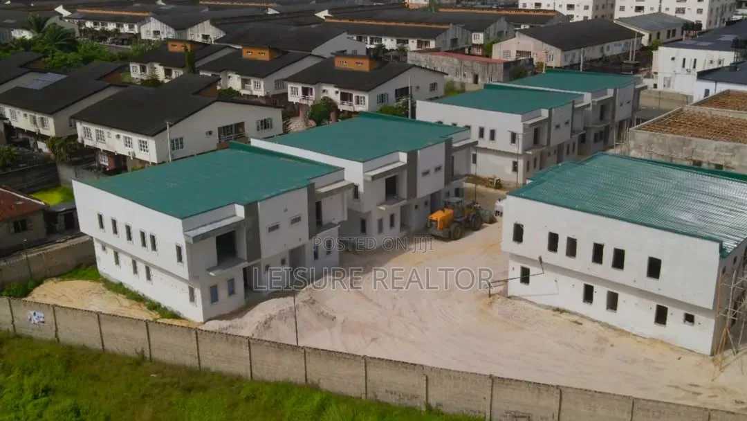 4bdrm Duplex in Urban, Sangotedo for sale