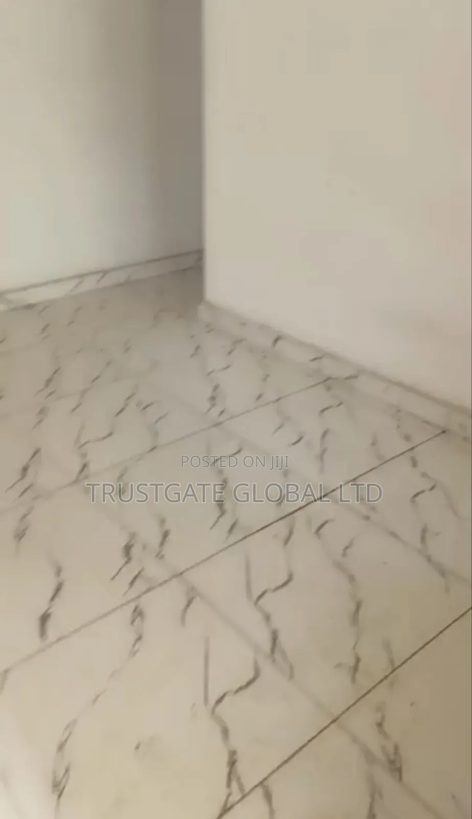 2bdrm Apartment in Police Service, Idu Industrial for rent