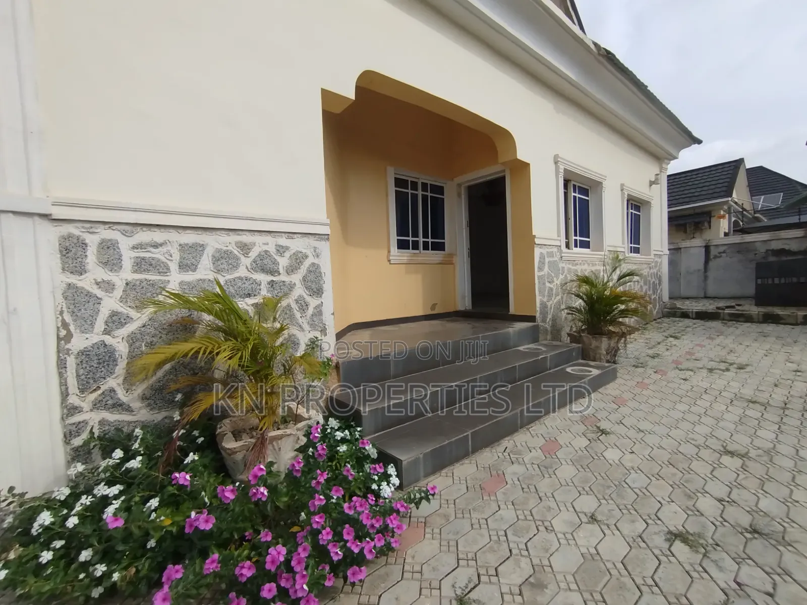 4bdrm Bungalow in Pyakasa, FHA for rent