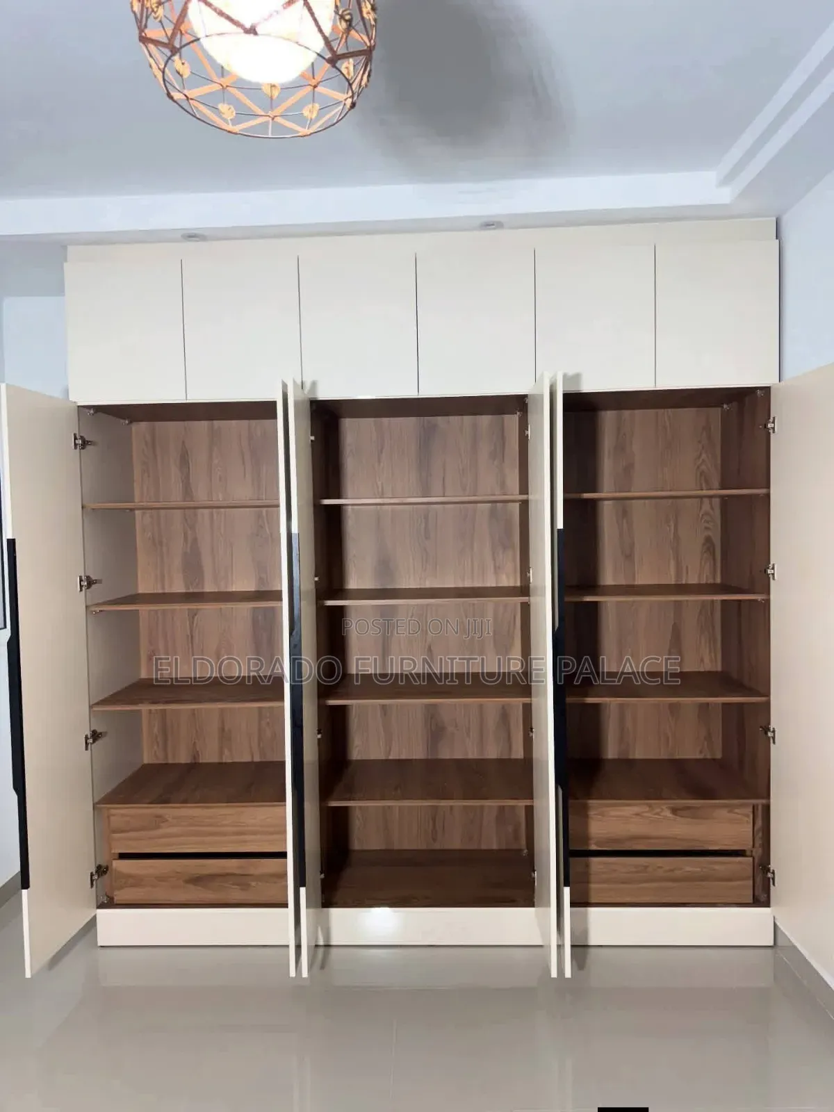 Inbuilt Wooden Wardrobe With Upper Unit