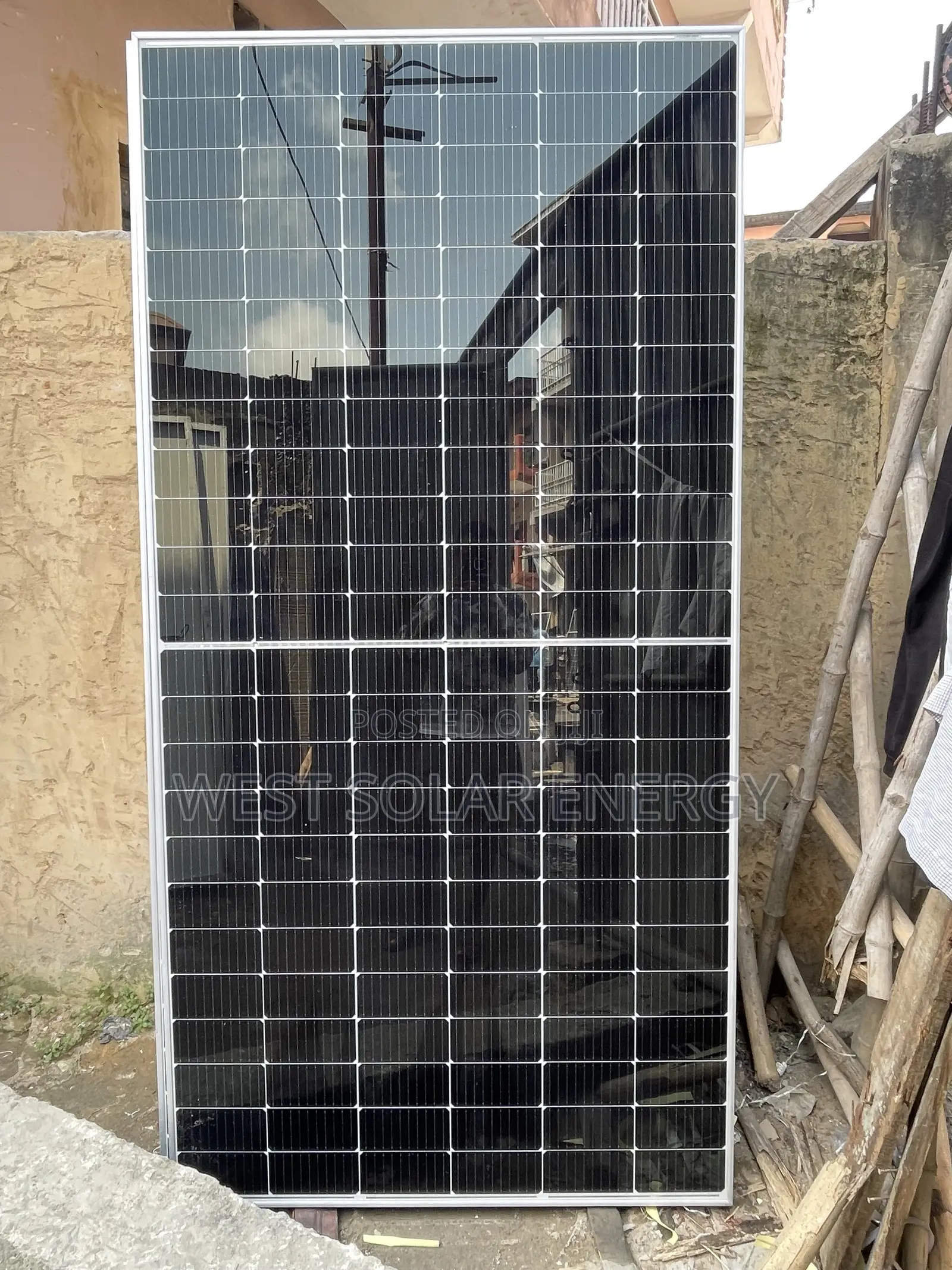 550W 144Cells Monofacail Half Cut Panel