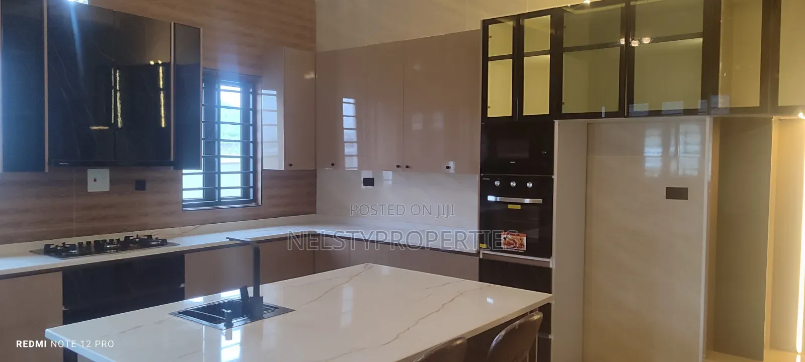 7bdrm Mansion in Efab Metropolis, Karsana for sale