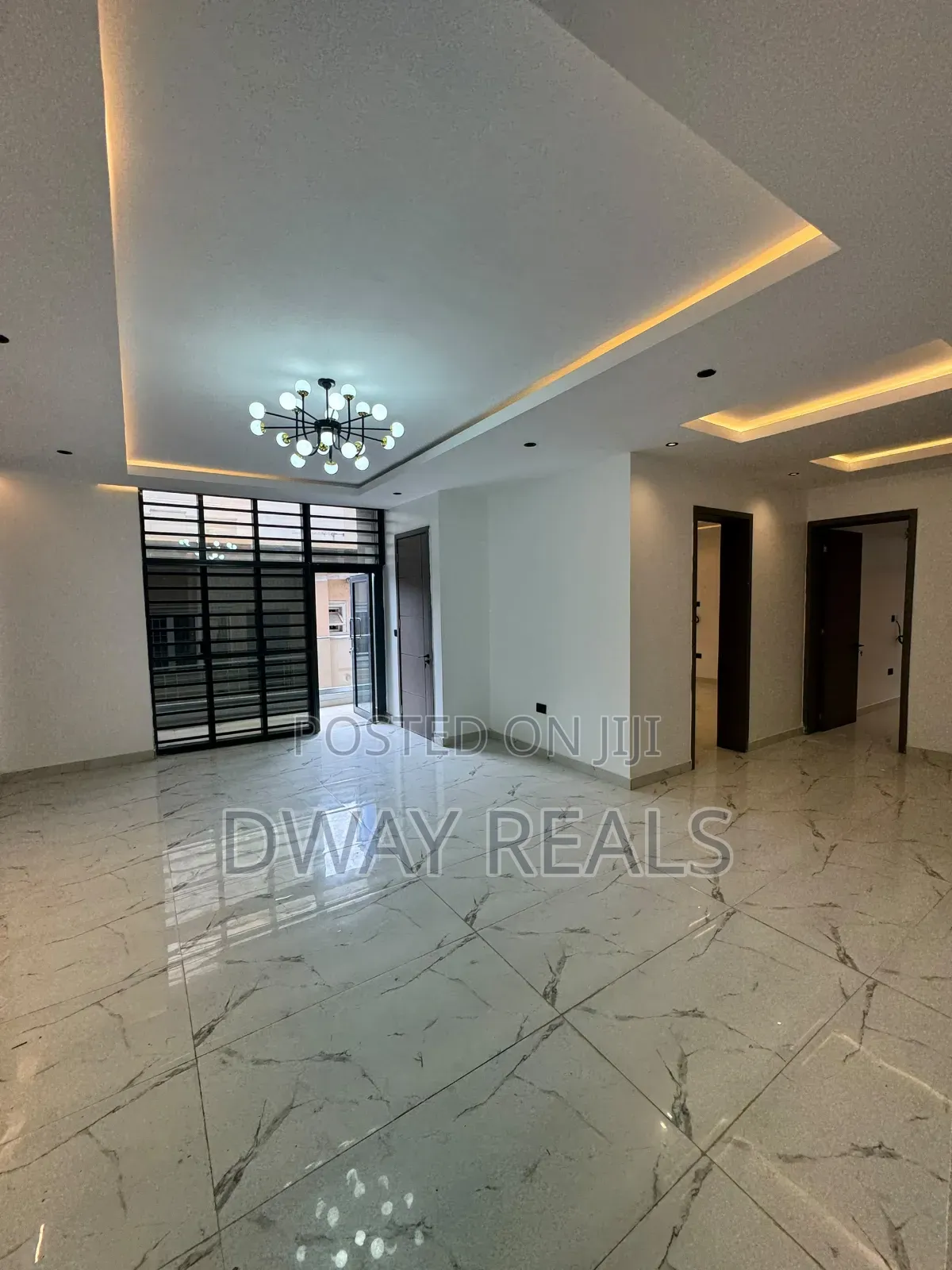 4bdrm Apartment in Lekki Phase 1 for rent