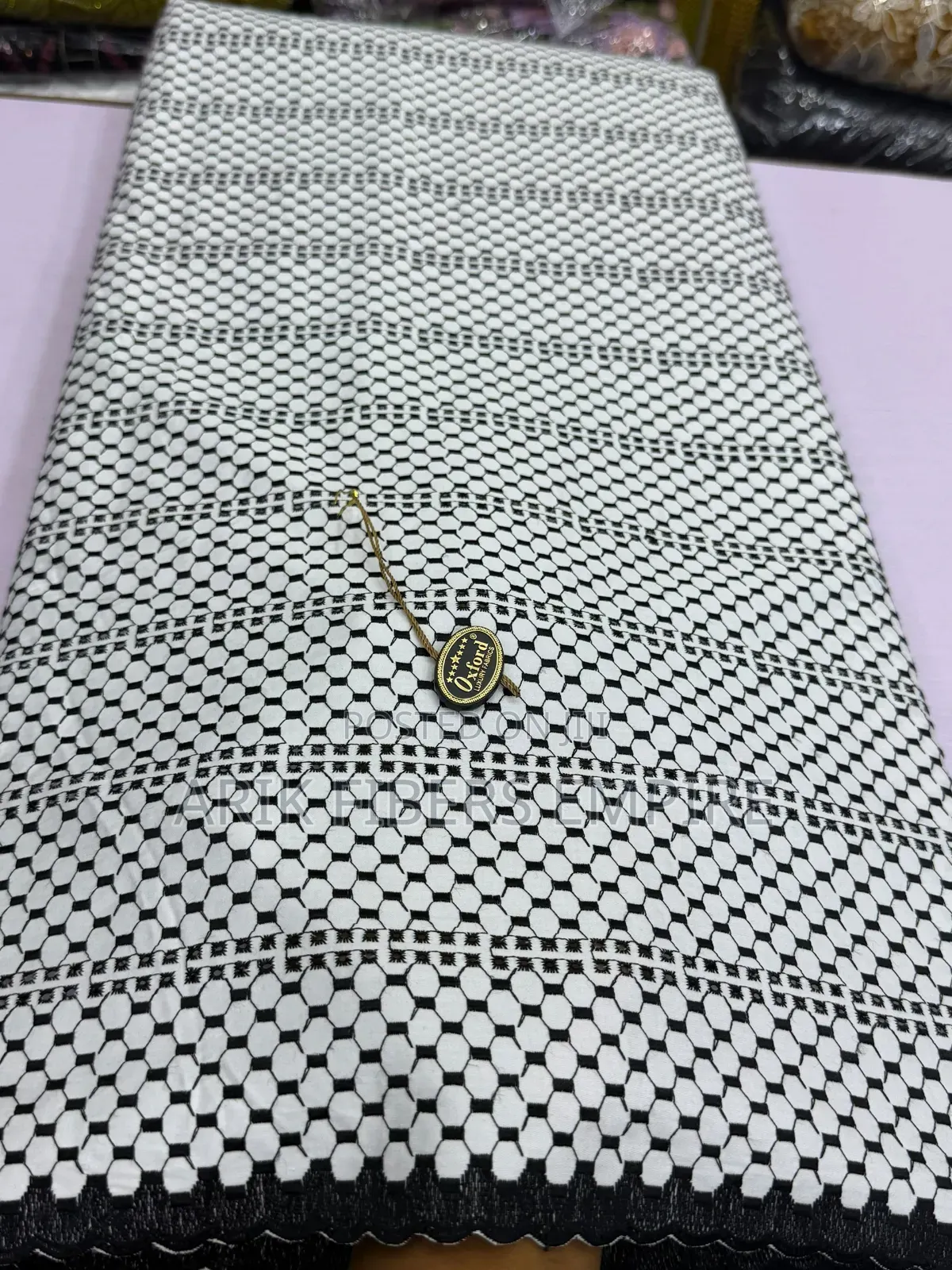 Gorgeous Austria Oxford Lace(unisex)
