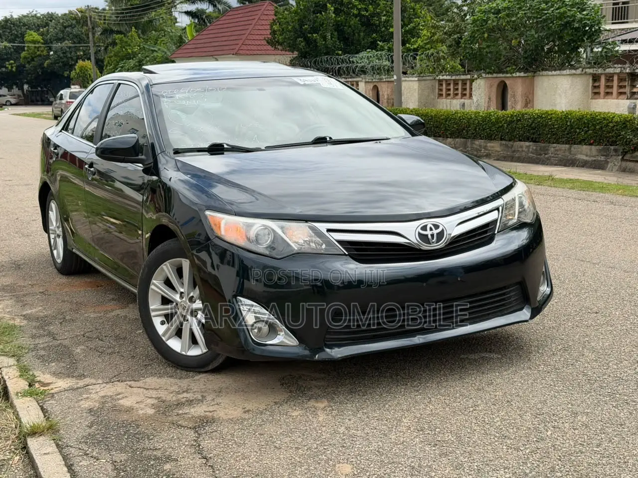 Toyota Camry XLE V6 4dr Sedan (3.5L 6cyl 6A) 2012 Black