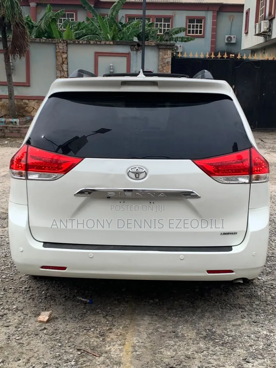 Toyota Sienna Limited 7 Passenger 2011 White