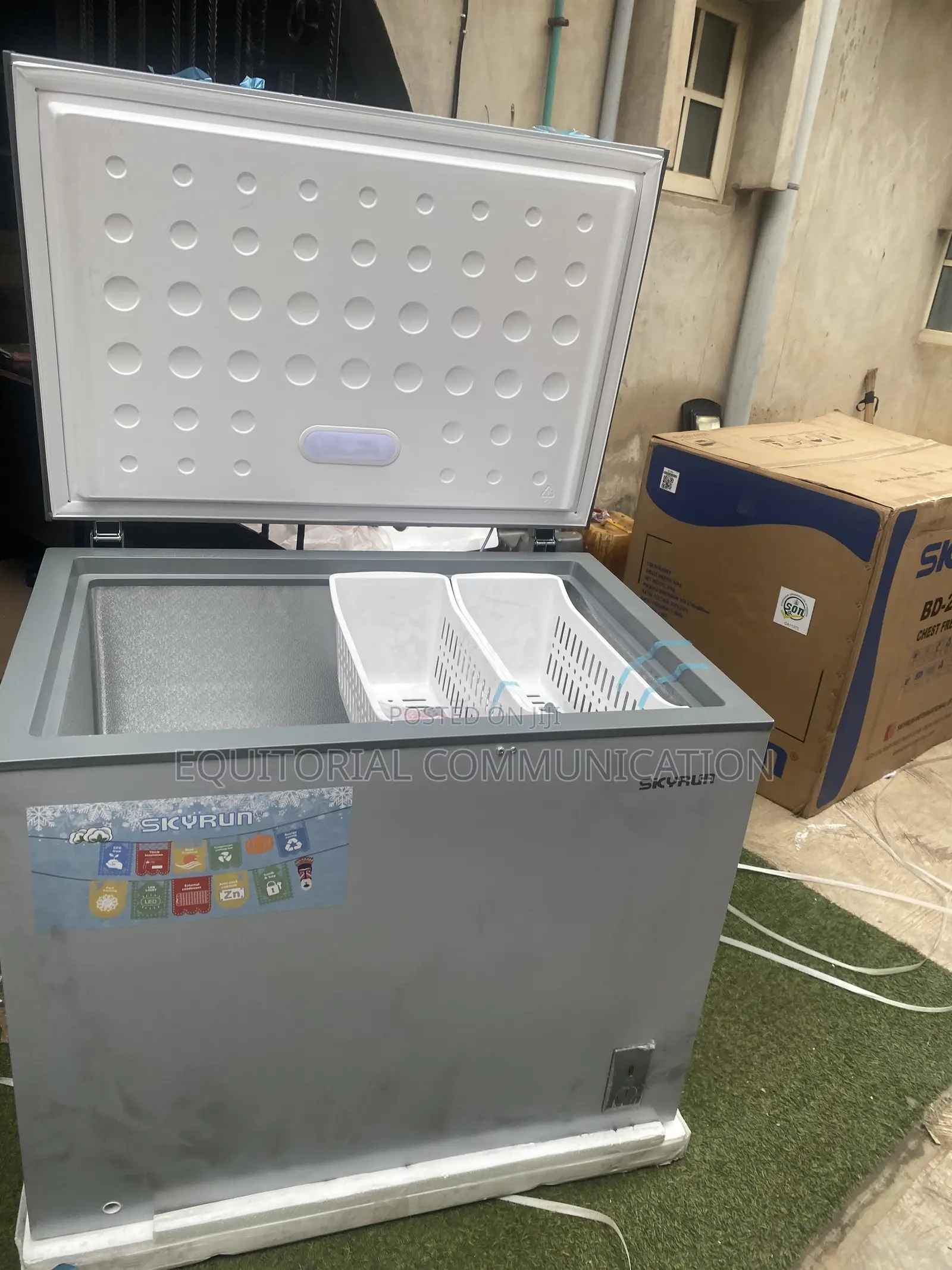 Skyrun 260L BD-260A Chest Freezer for Business