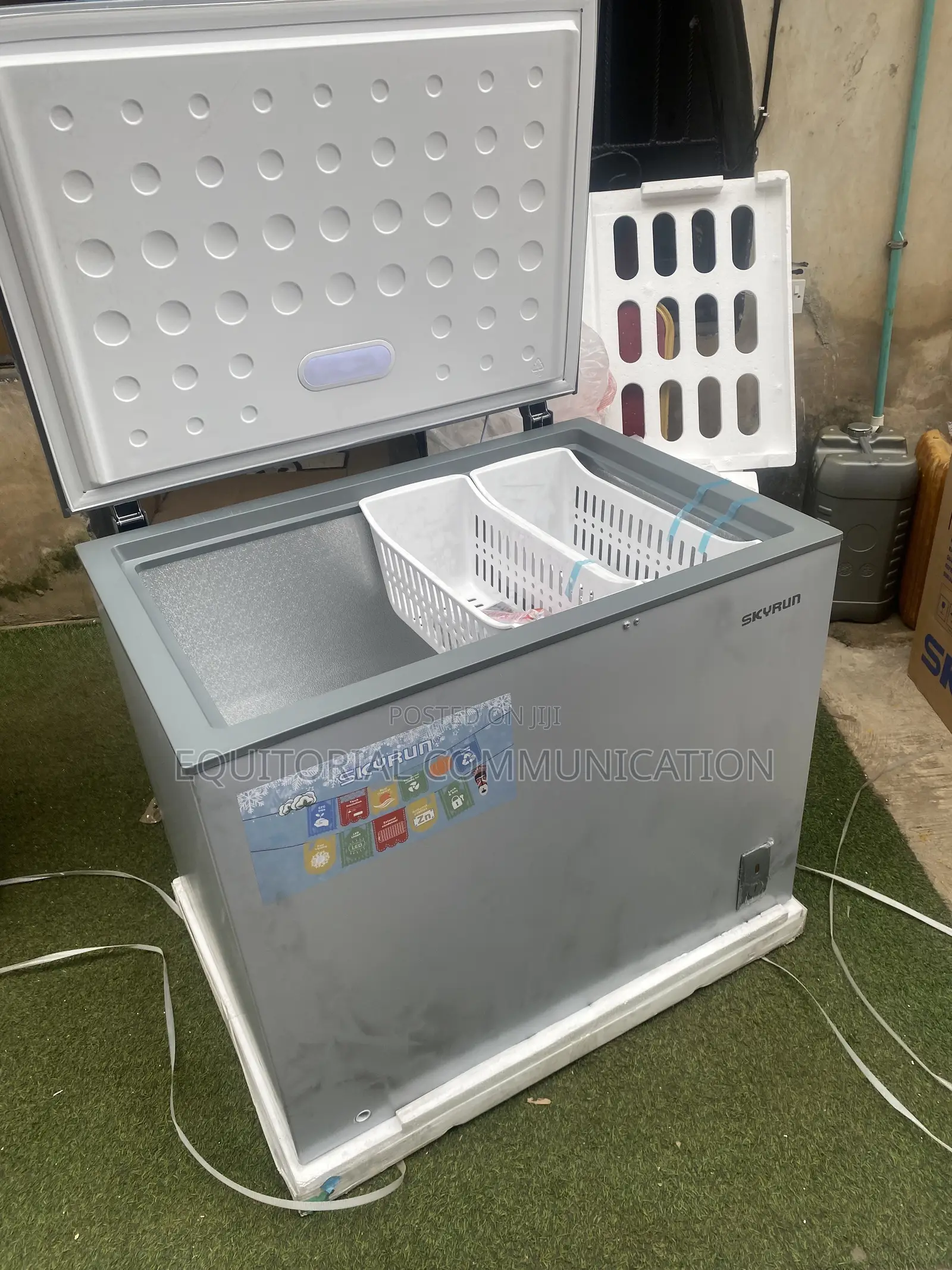 Skyrun 260L BD-260A Chest Freezer for Business