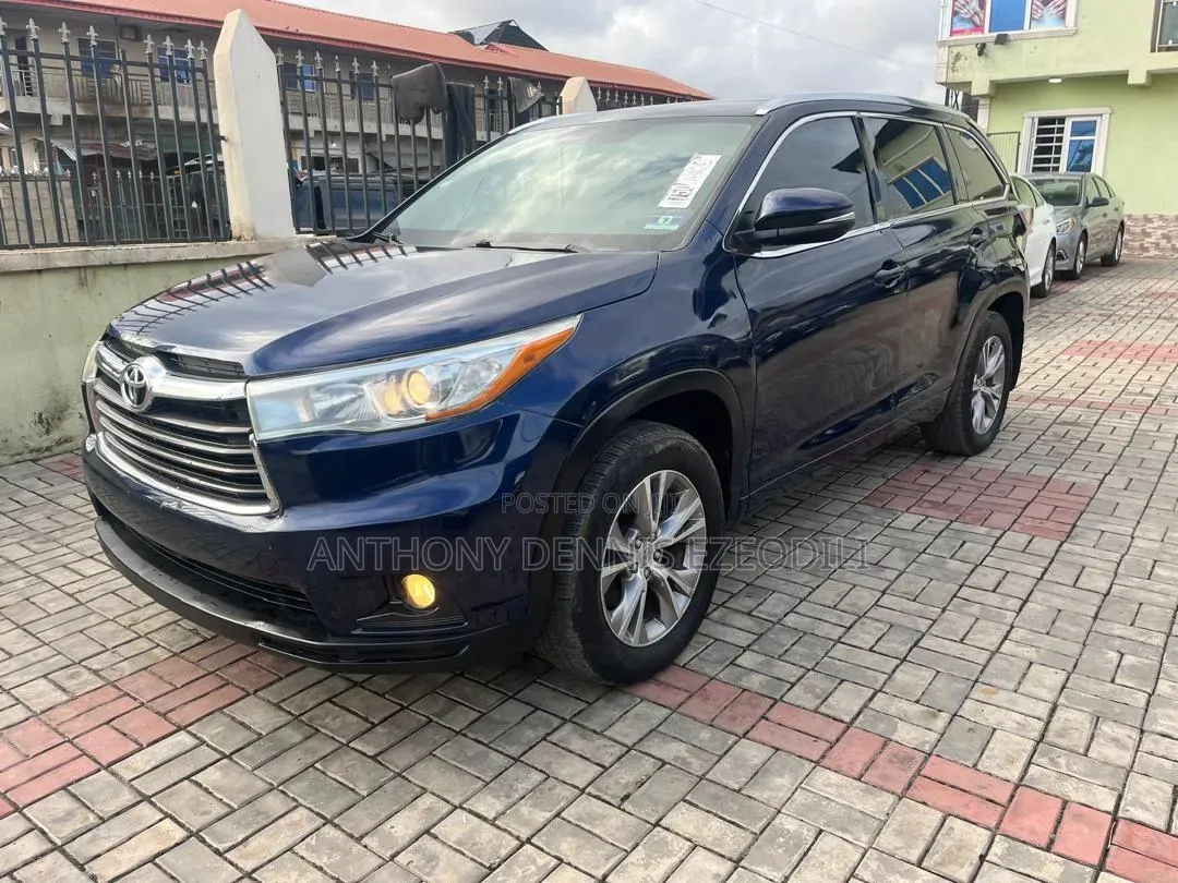 Toyota Highlander XLE 4dr SUV (3.5L 6cyl 6A) 2015 Blue
