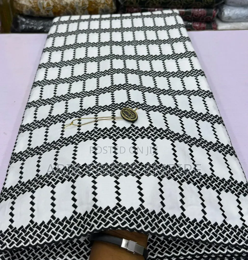 Oxford Luxury Austria  Standard Unisex Lace