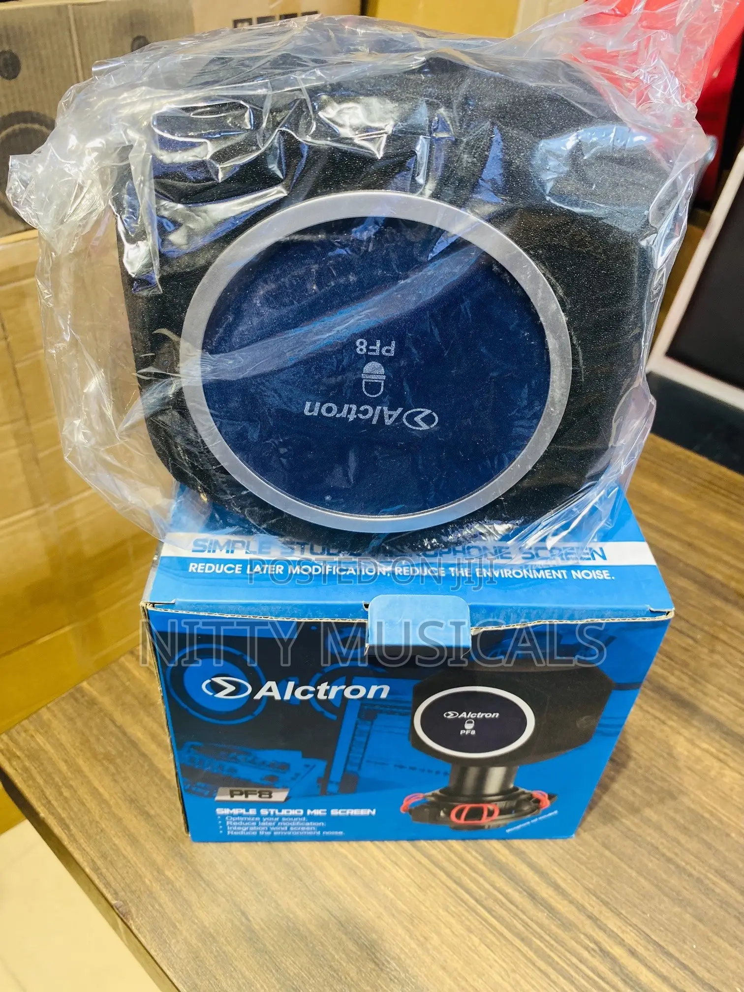 Alctron Pf8 Simple Studio Mic Screen