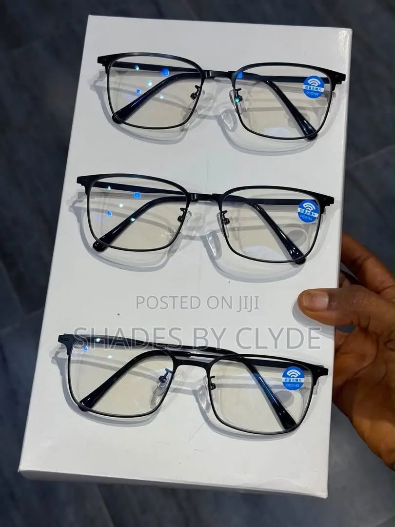 Photochromic Eyeglasses – Transitions From Clear to Tinted