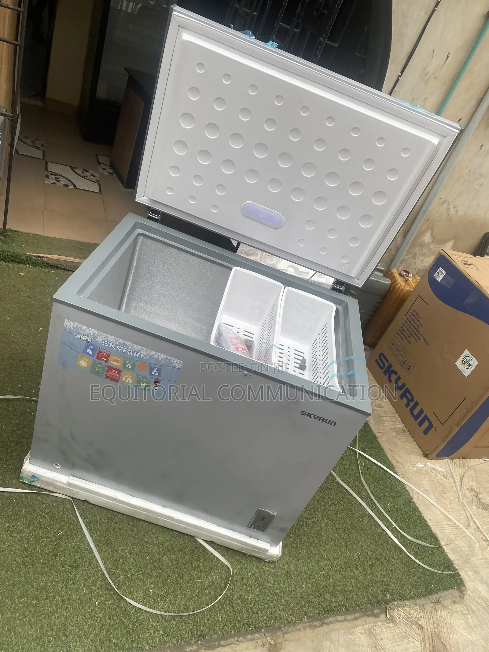 Skyrun 260L BD-260A Chest Freezer Appliance