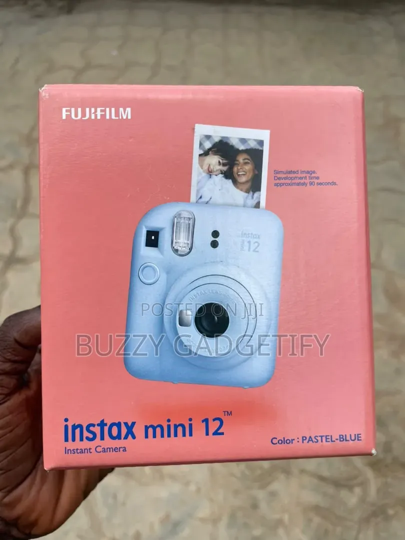 Fujifilm Instax Mini 12