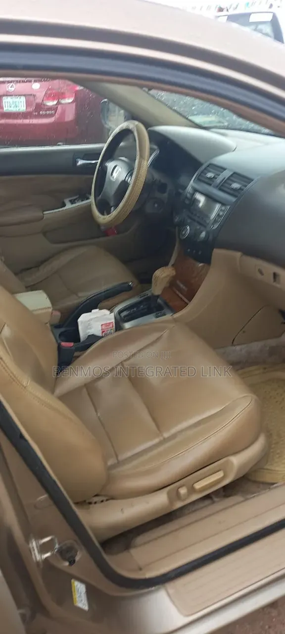Honda Accord Sedan LX V6 Automatic 2005 Gold