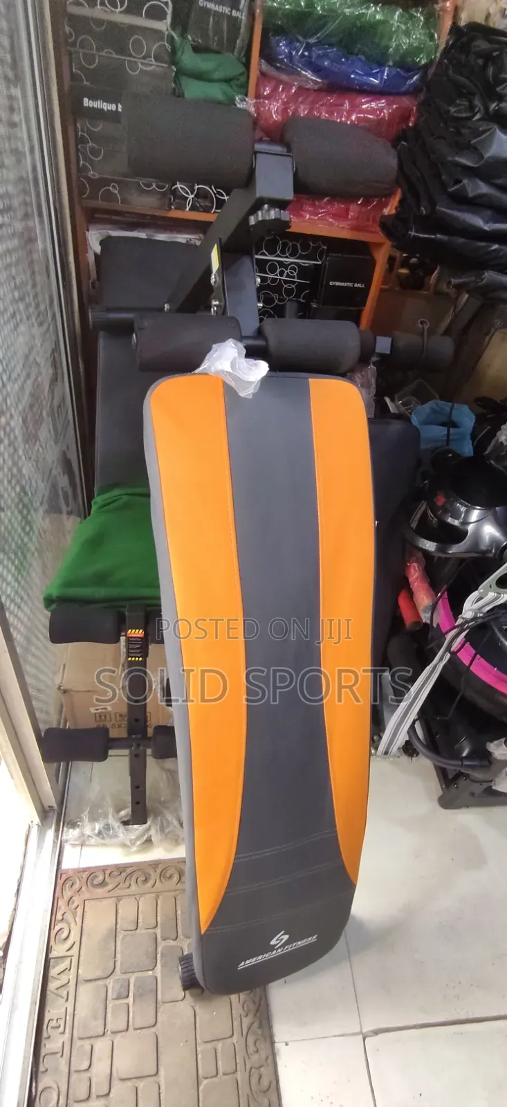 Big Commercial Sit Up Bench