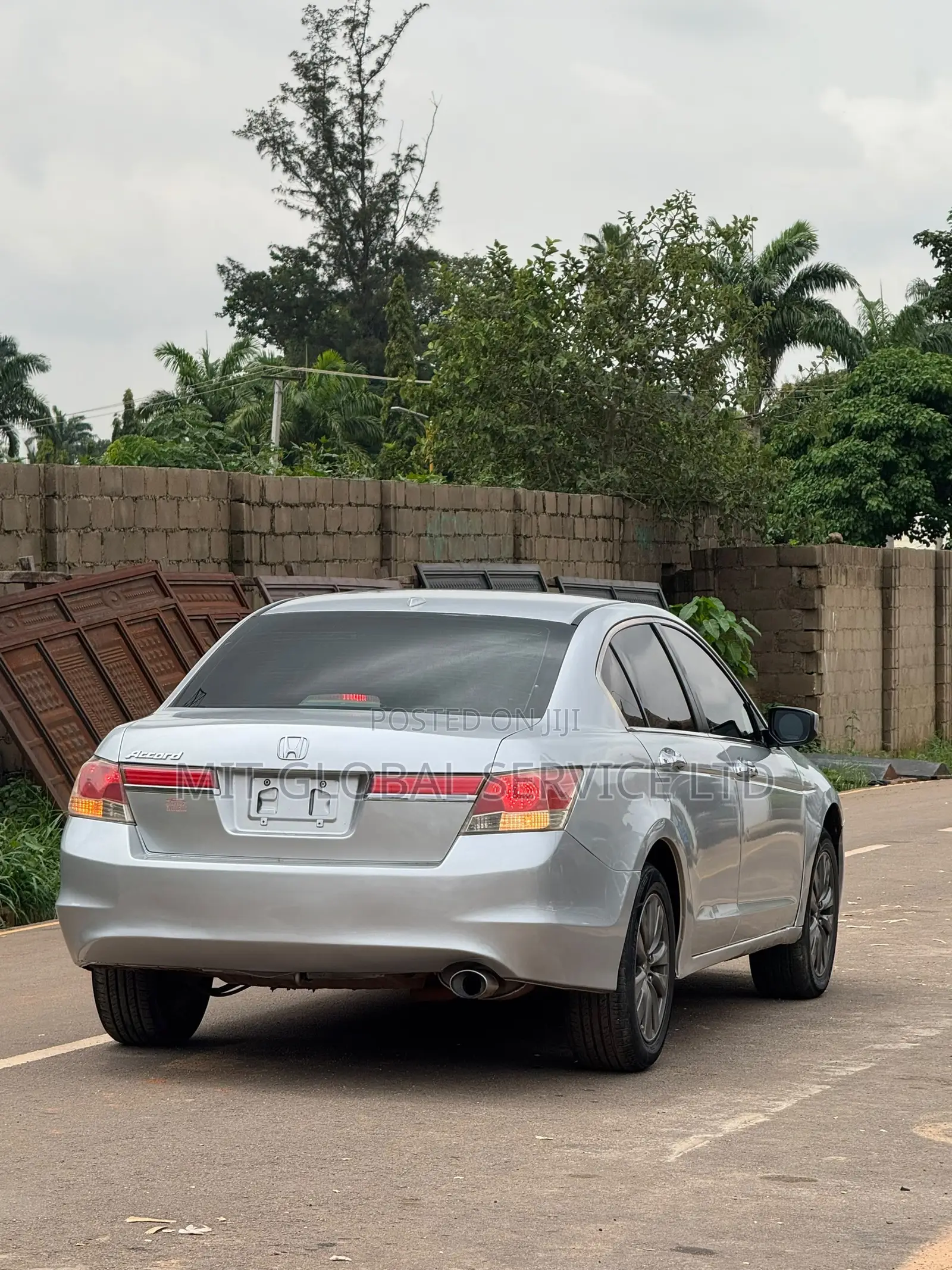 Honda Accord 2012 Silver