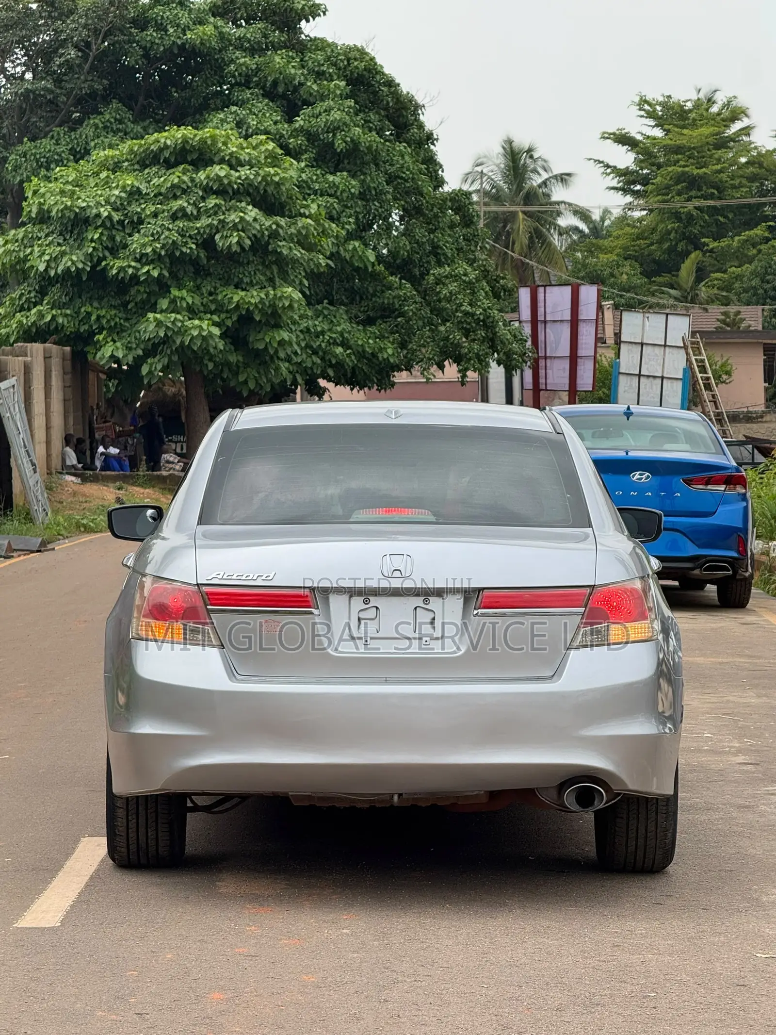 Honda Accord 2012 Silver