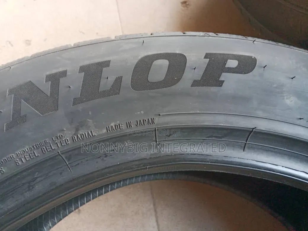 Dunlop Premium Tyre