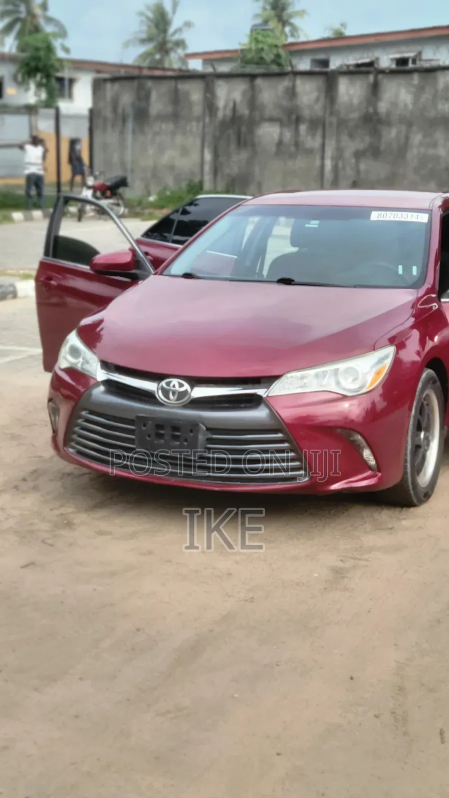 Toyota Camry LE 4dr Sedan (2.5L 4cyl 6A) 2015 Burgundy