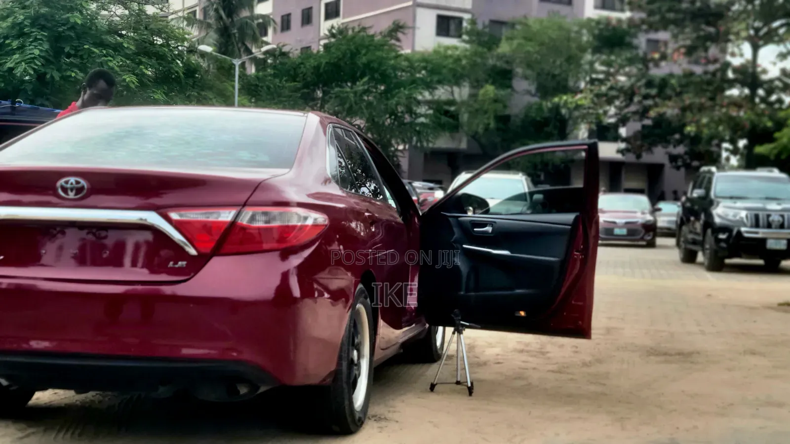 Toyota Camry LE 4dr Sedan (2.5L 4cyl 6A) 2015 Burgundy
