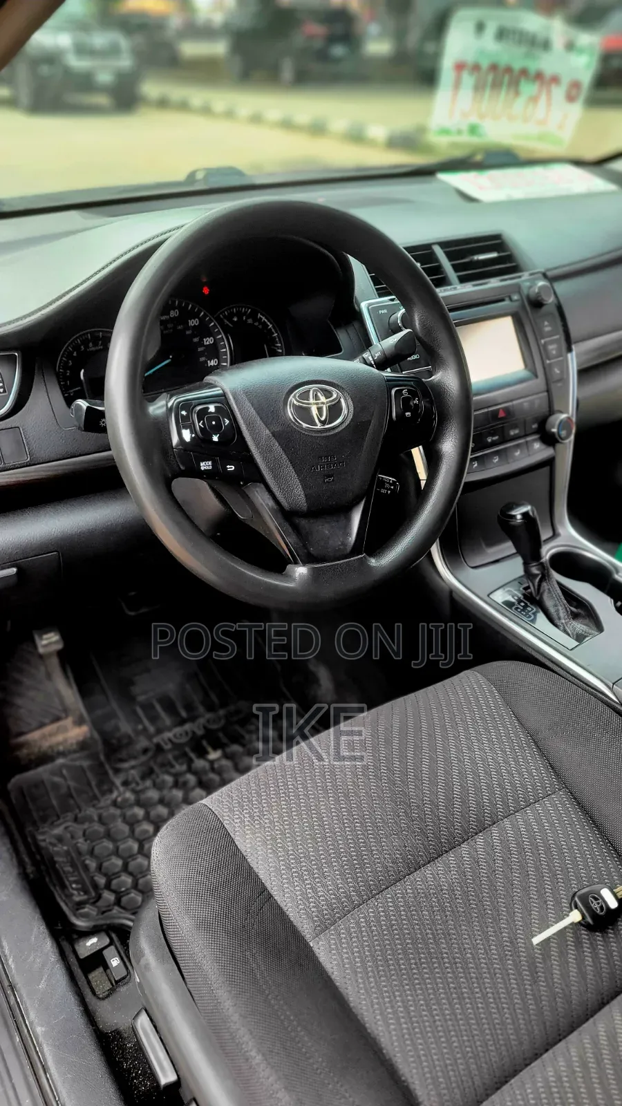 Toyota Camry LE 4dr Sedan (2.5L 4cyl 6A) 2015 Burgundy