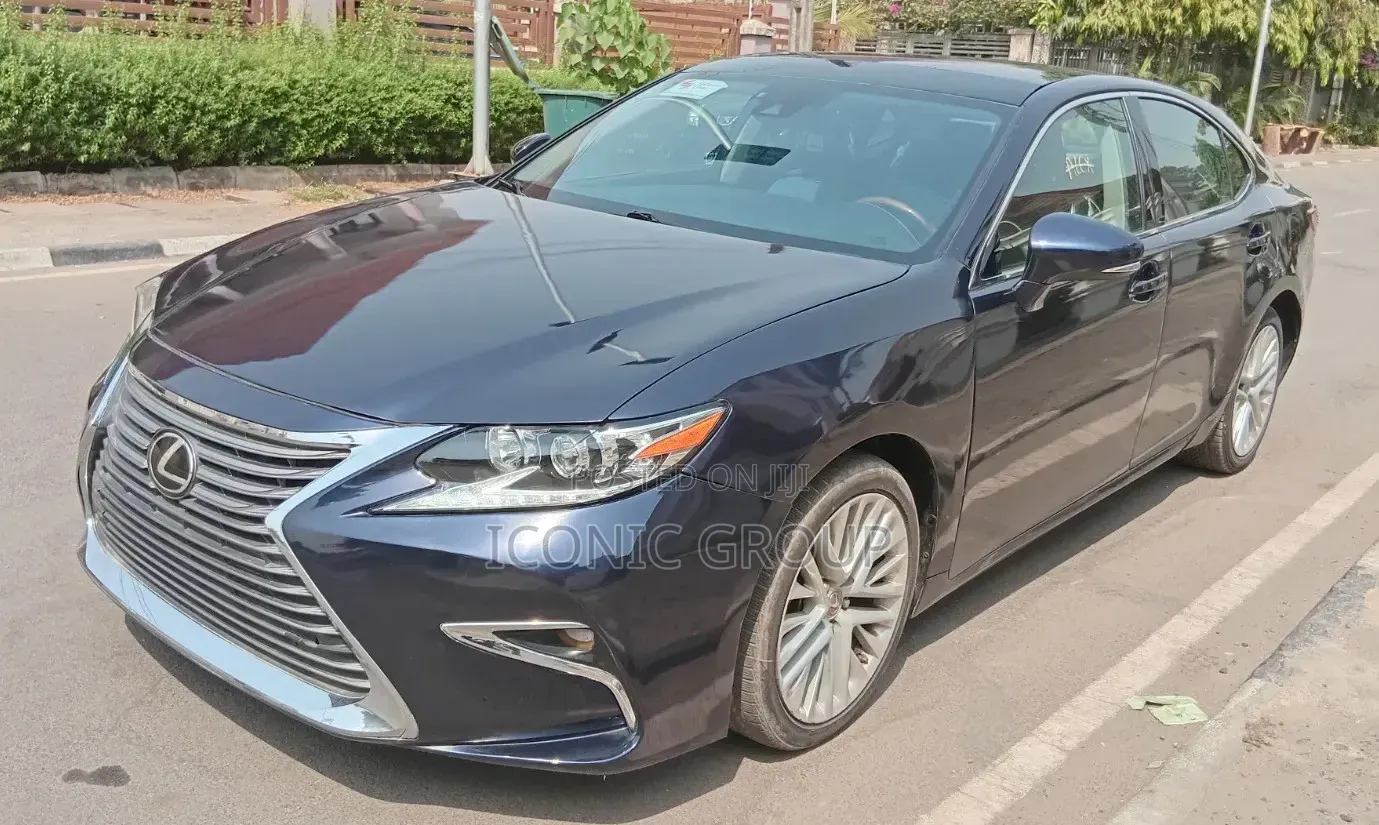 Lexus ES 350 FWD 2018 Blue