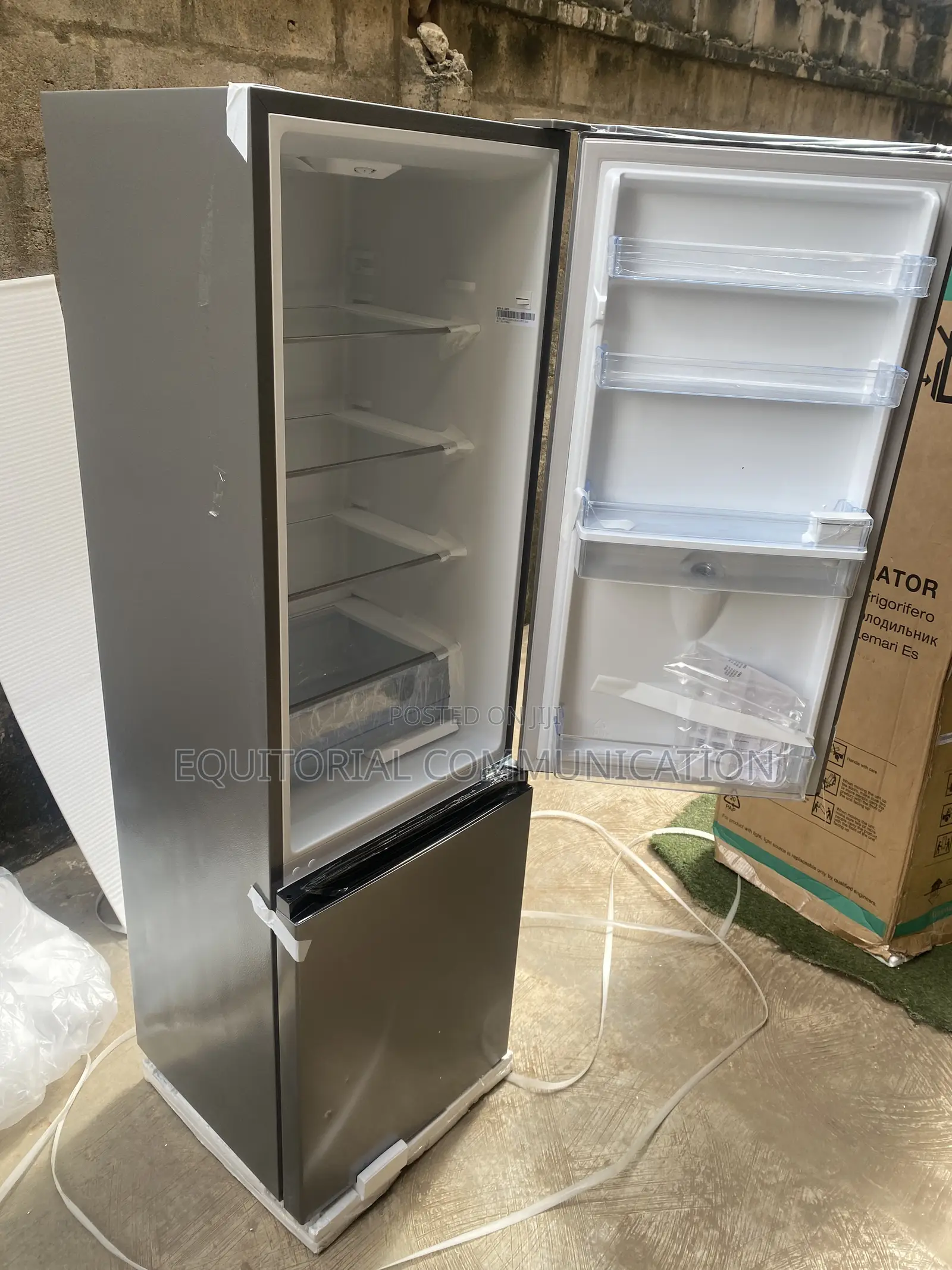 264L Hisense RD-35DCB Double Door Fridge Bottom Freezer Storage