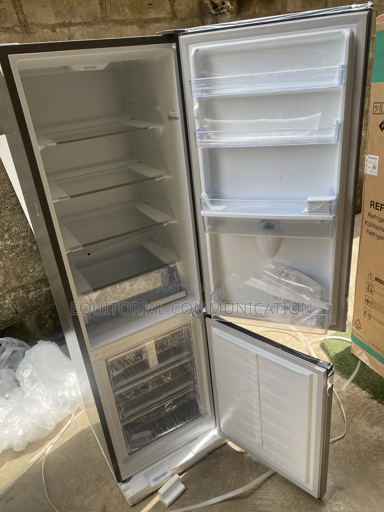 Hisense 264L RD-35DCB Refrigerator Double Door Bottom Freezer Unit